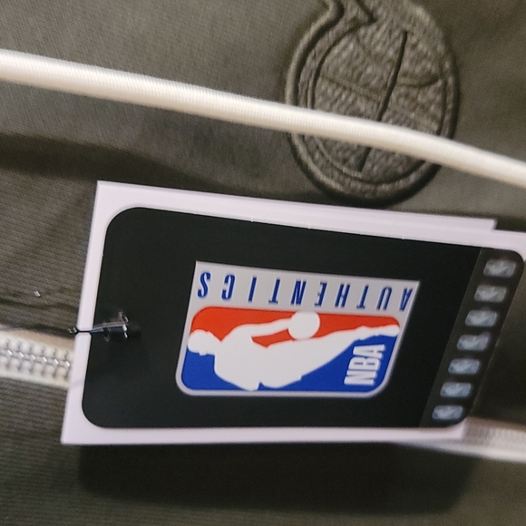 NIKE 3XL tall Nike dry fit zip up NBA hoodie - Picture 4 of 8